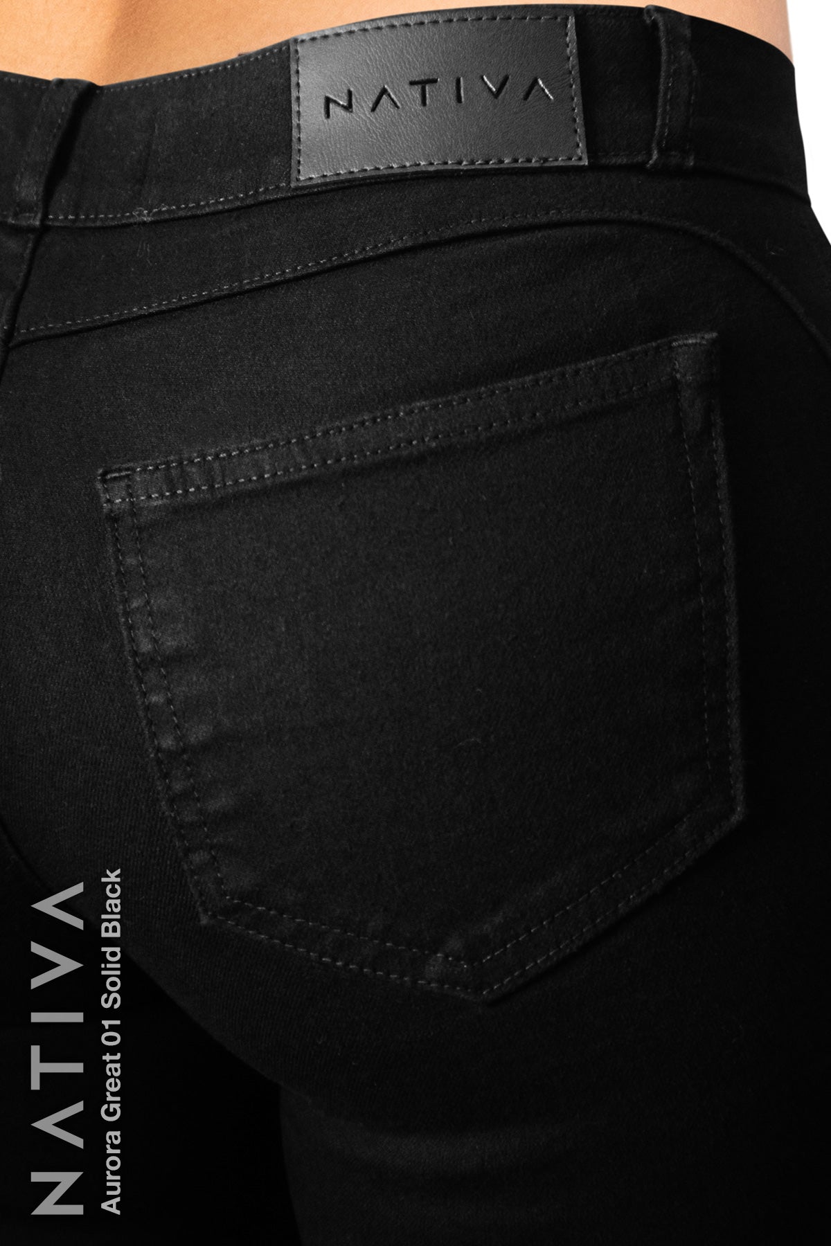 SUPER SKINNY JEANS, AURORA GREAT 01 BLACK, Talle Medio. Moldeador. Cuatro Estaciones. Tecnología No Stress®