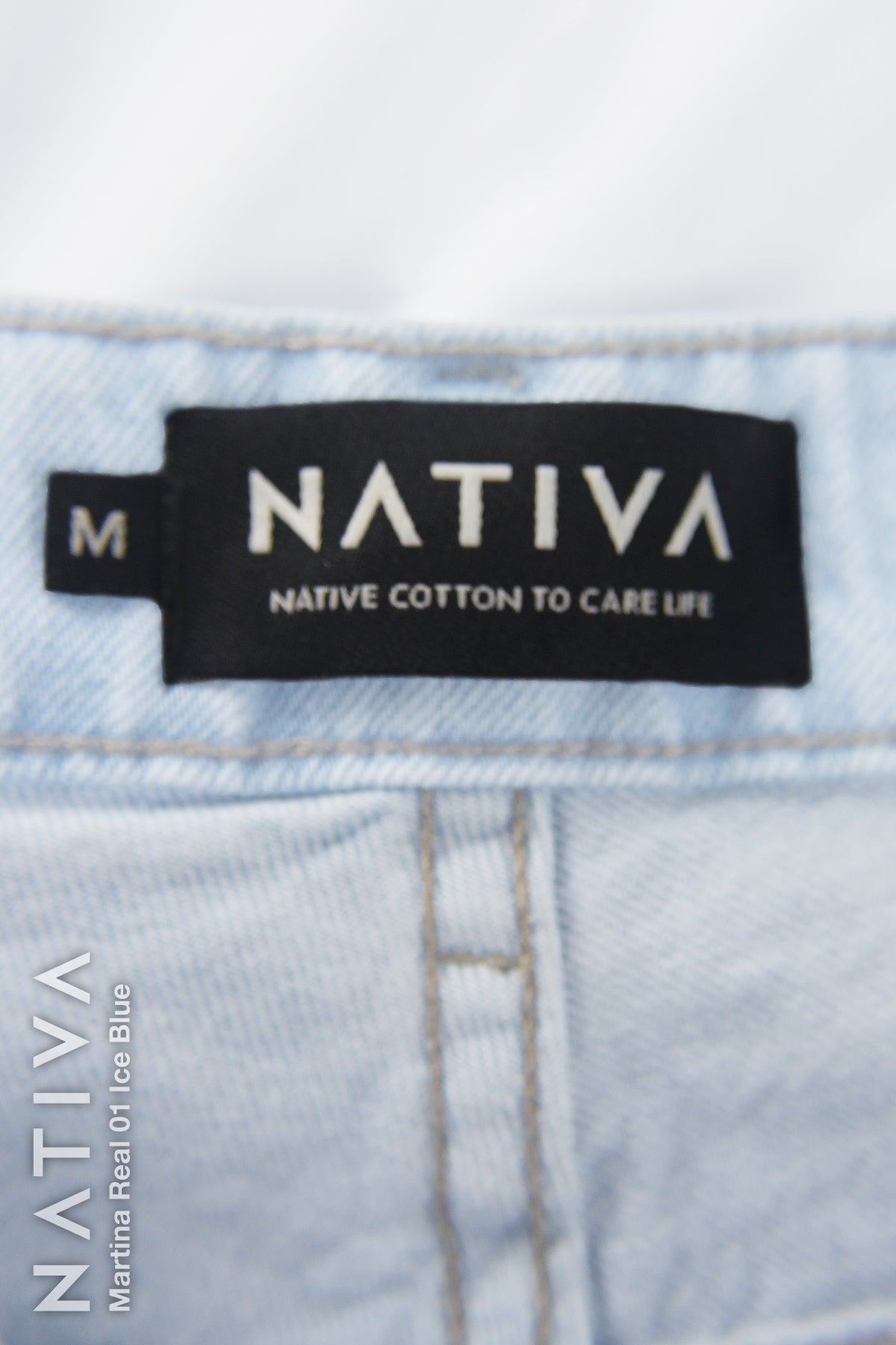 MOM JEANS TRUE DENIM, MARTINA REAL 01 ICE BLUE. Talle Alto. Alto Confort. 100% Algodón Nativo Virgen. Auténtico e Interminable. Cintura Ajustable PERFECT FIT®