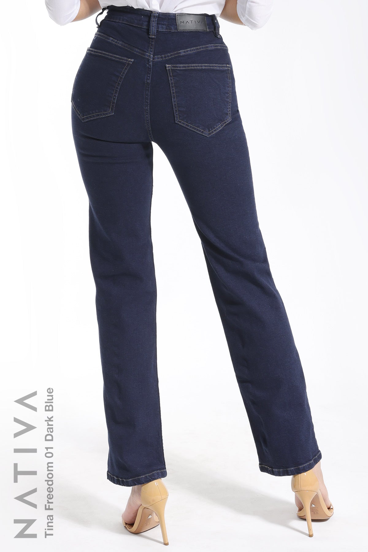 STRAIGHT JEANS, TINA FREEDOM 01 DARK BLUE. Talle Alto. Con tejidos ESFD (Extreme Stretch Flattering Denim). Cintura Ajustable PERFECT FIT®