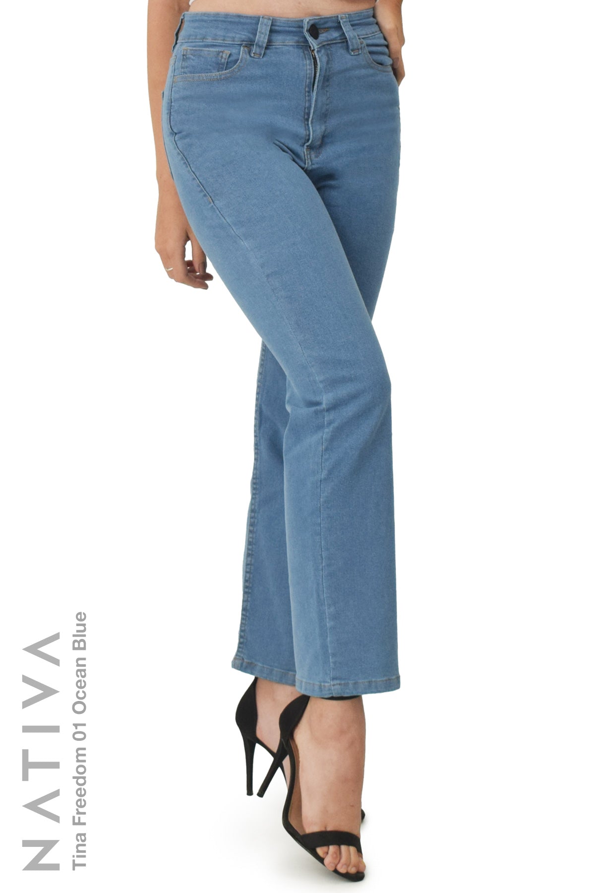 STRAIGHT JEANS, TINA FREEDOM 01 OCEAN BLUE. Talle Alto. Con tejidos ESFD (Extreme Stretch Flattering Denim). Cintura Ajustable PERFECT FIT®